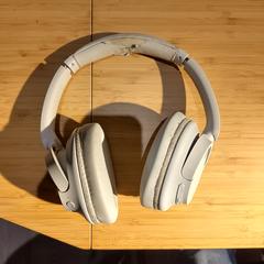 Witte Sony Koptelefoon (WH-CH720N), som rapportert til iLost