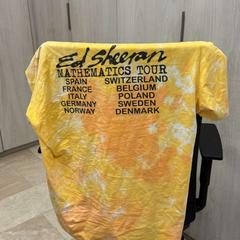 Tshirt, a été signalé par Hotel van der Valk Maastricht utilisant iLost