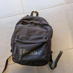 Motxila ellesse, gisa salatu by Regio Oost-Vlaanderen iLost erabiliz