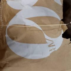 Saco - papieren zak, como reportado por Centraal magazijn utilizando o iLost