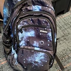 Saco, como reportado por Connexxion Haarlem IJmond utilizando o iLost