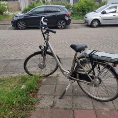E-Bike E-Fiets Fiets |  Saxonette Comfort | Gray a été signalé sur iLost