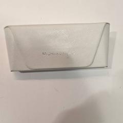 Glasögonfodral med glasögon Michael Kors, rapporterat av IJsselland Ziekenhuis med iLost