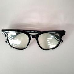 Glasses, as reported by Twisto using iLost