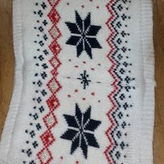 Kleding - Nekwarmer, zoals gemeld door Centraal magazijn met iLost