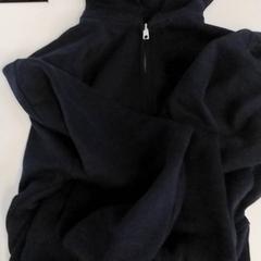 Kleding - Vest, amint azt Centraal magazijn az iLost segítségével jelentette.