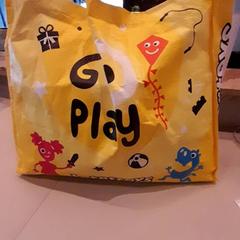 Väska Gevuld met kleding, rapporterat av Van der Valk Hotel Schiphol med iLost