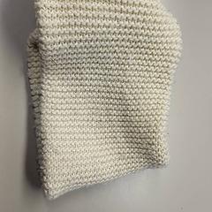 Šátek, jak nahlášeno Burgers' Zoo pomocí iLost