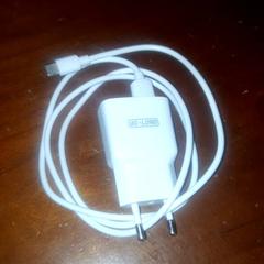 Adaptador, como reportado por Grand Hotel Amrath Kurhaus utilizando o iLost