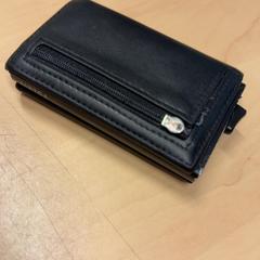 Titular de la tarjeta, ha sido reportado por RET con iLost