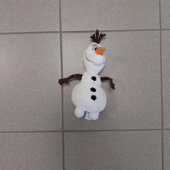 Plüss Olaf, amint azt Regio Oost-Vlaanderen az iLost segítségével jelentette.