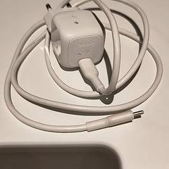 Adapter, as reported by Bibliotheek Neude (Utrecht) using iLost