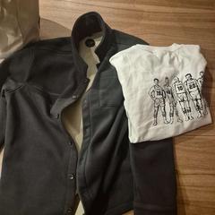 Casaco & Camisa, como reportado por Amsterdam ID Aparthotel utilizando o iLost