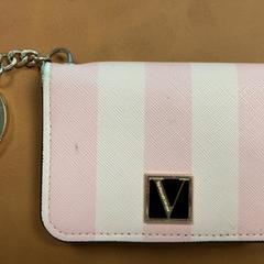 Plånbok Balayan, rapporterat av Connexxion Amstelland-Meerlanden Schiphol Zuid med iLost