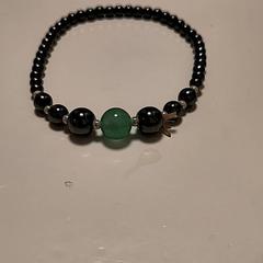 سوار zwart/groen، كما تم الإبلاغ عنه بواسطة Koninklijk Theater Carré عبر iLost