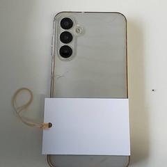Okostelefon Zwart Samsung, amint azt Regio Antwerpen - Brussel az iLost segítségével jelentette.