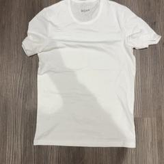 셔츠, iLost를 사용하여 Amsterdam ID Aparthotel에 보고됨