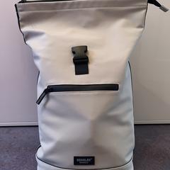 Witte fietstas, som rapporterats till iLost