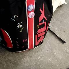 Rugzak/rugtas, ha sido reportado por Qbuzz GD Groningen HS con iLost