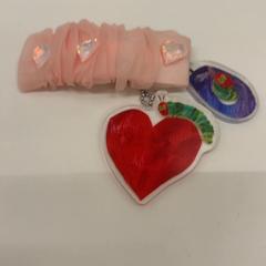 Gancho, como reportado por IKEA Tokyo-Bay utilizando o iLost