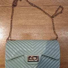 Borsa, come riportato da IKEA Paris Nord Roissy utilizzando iLost