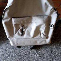 배낭, iLost를 사용하여 Regio Limburg - Leuven에 보고됨