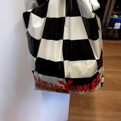 Handtas, segundo informou Qbuzz ZHN usando iLost