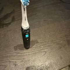 Brosse à dents, a été signalé par Van der Valk Hotel Amsterdam-Amstel utilisant iLost
