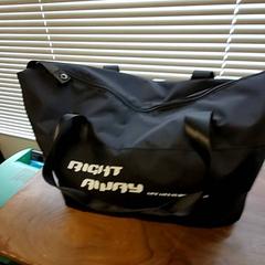 Väska, rapporterat av Connexxion Haarlem IJmond med iLost