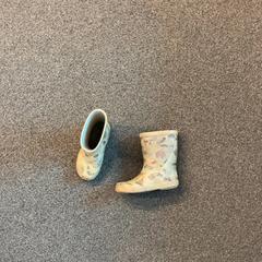 Botas, segundo informou Burgers' Zoo usando iLost