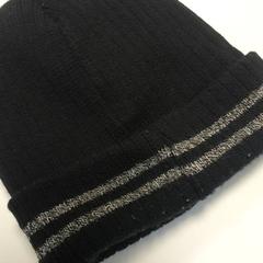 Klær - Muts Zwart, som rapportert av Regio Oost-Vlaanderen ved bruk av iLost