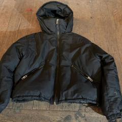 Jakke Zwart, som rapportert av De Heeren van Aemstel ved bruk av iLost