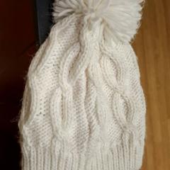 Babyhatt Blanc, som rapportert av IKEA Paris Nord Roissy ved bruk av iLost