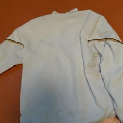 Träningsjacka blanche, rapporterat av TCL med iLost