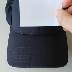 Kleding - pet, rapporterat av Regio Antwerpen - Brussel med iLost