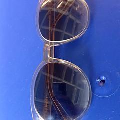 Lunettes de soleil がiLostで IKEA Rennes - Pacé によって報告されました