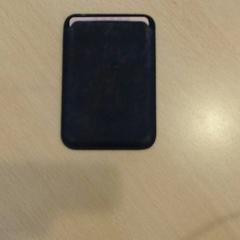 Porte-cartes Zwart, a été signalé par Walibi Holland utilisant iLost