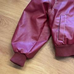 Giacca, come riportato da GVB utilizzando iLost