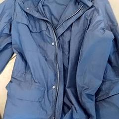 İLost kullanarak Centraal magazijn tarafından bildirildiği gibi Jas blauw