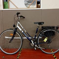 İLost kullanarak Fietsdepot Hasselt tarafından bildirildiği gibi Bisiklet Peugot Zilver/blauw
