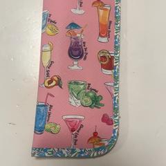 Szemüvegtok brillenhoesje, amint azt Koninklijk Theater Carré az iLost segítségével jelentette.