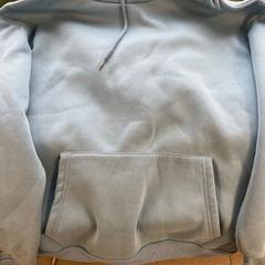 Vêtements, Pull & Sweat Blauw, a été signalé par Regio Oost-Vlaanderen utilisant iLost