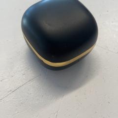 Hörlur, rapporterat av GVB med iLost