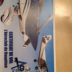 ポスター Certificat de vol がiLostで IKEA Grenoble によって報告されました