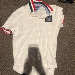 Camisa, ha sido reportado por Van der Valk Hotel Zwolle con iLost