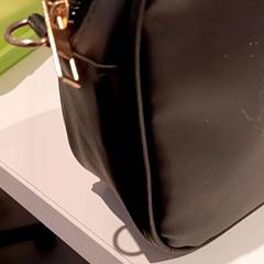 Borsa, come riportato da De Efteling utilizzando iLost