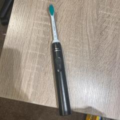 Brush, as reported by Van der Valk Hotel Apeldoorn - De Cantharel using iLost