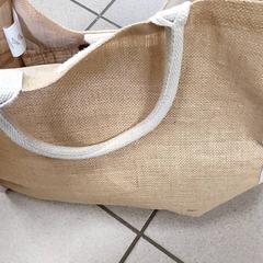 Bag - jutte draagtas, som rapportert av Centraal magazijn ved bruk av iLost