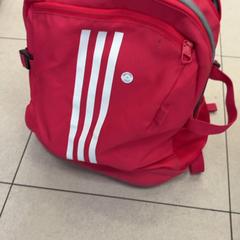 Mochila, segundo informou Regio Limburg - Leuven usando iLost