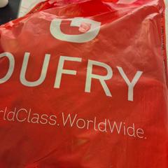 كيس بلاستيك، كما تم الإبلاغ عنه بواسطة Arriva Infoshop Enschede عبر iLost